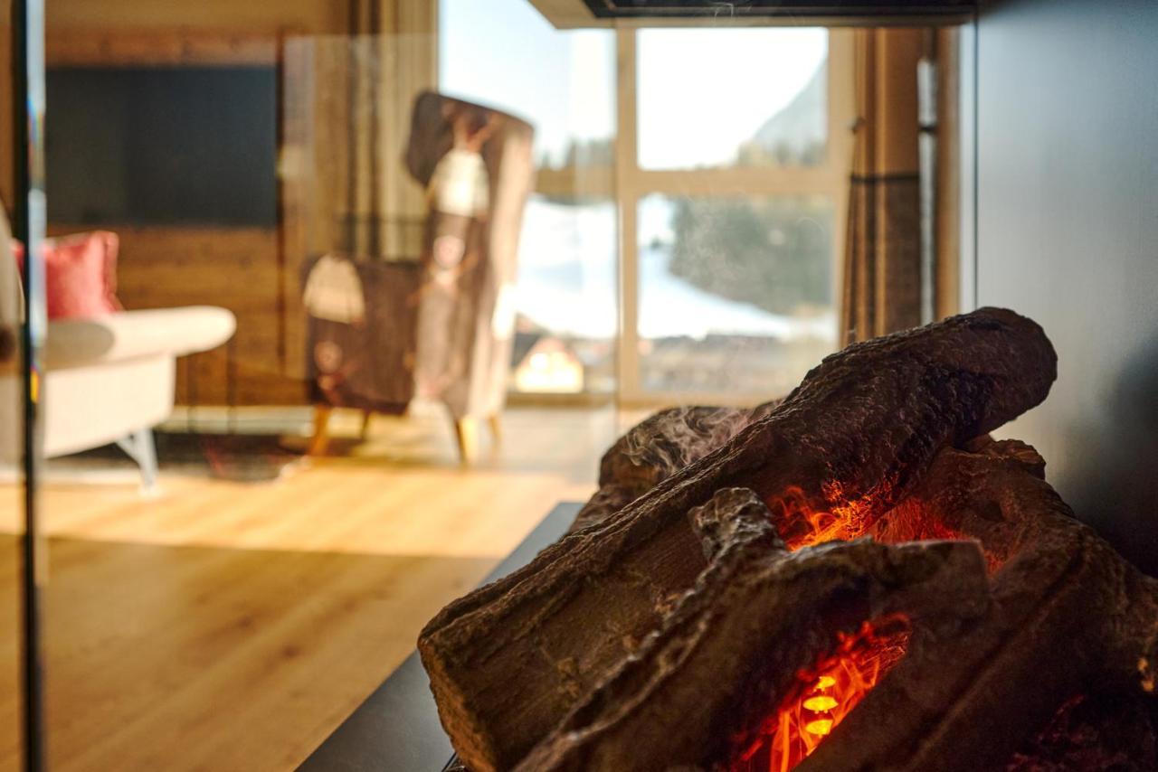 Die Tauplitz Lodges - Adler Auszeit Lodge D6 By Aa Holiday Homes Bagian luar foto